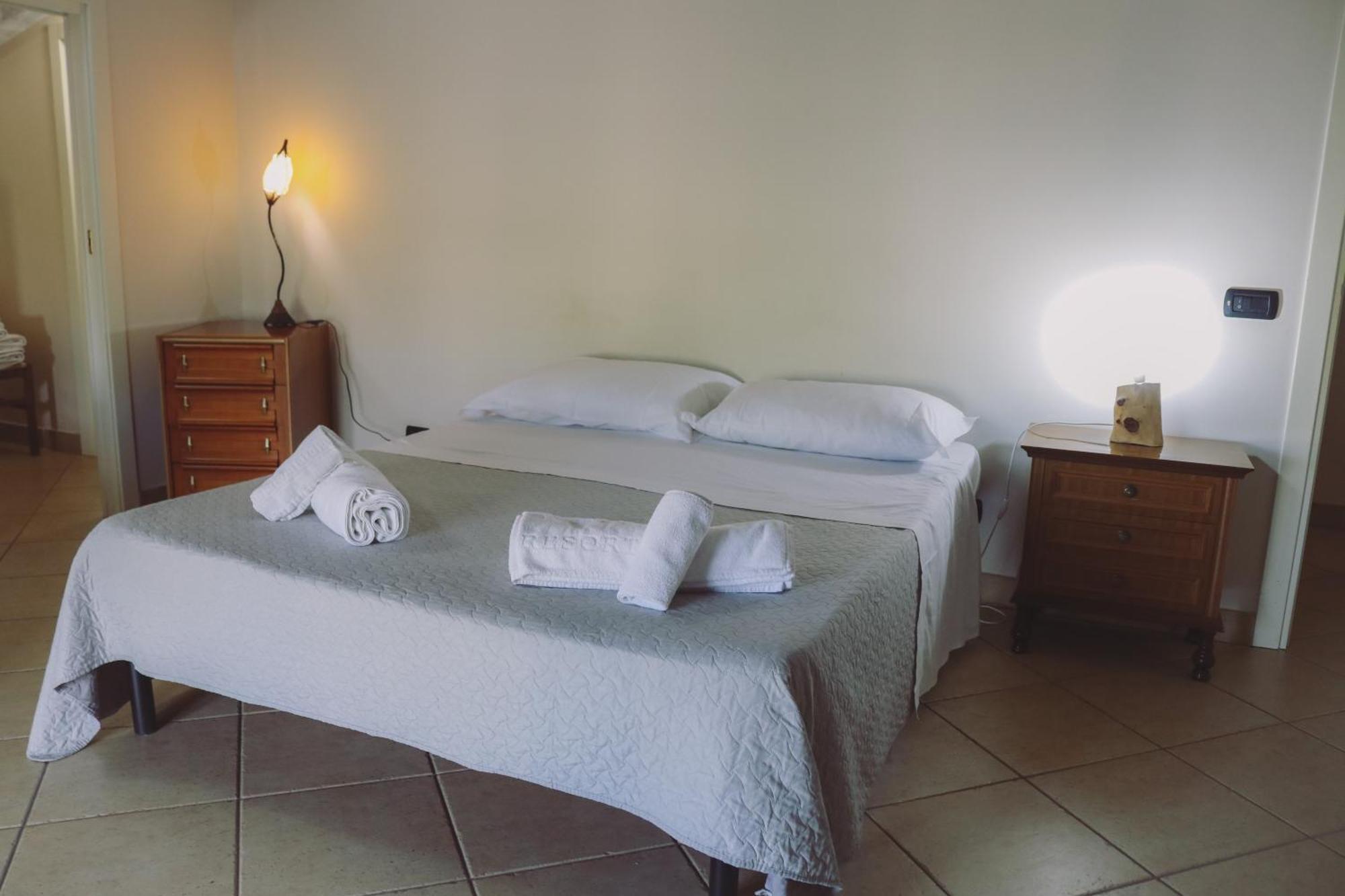 Hotel Ranch Simeto Paterno  Zimmer foto